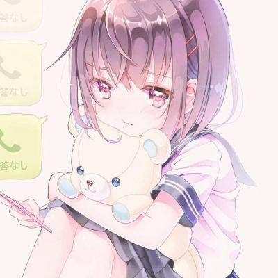 学校回应家长烈日下隔栅栏送餐